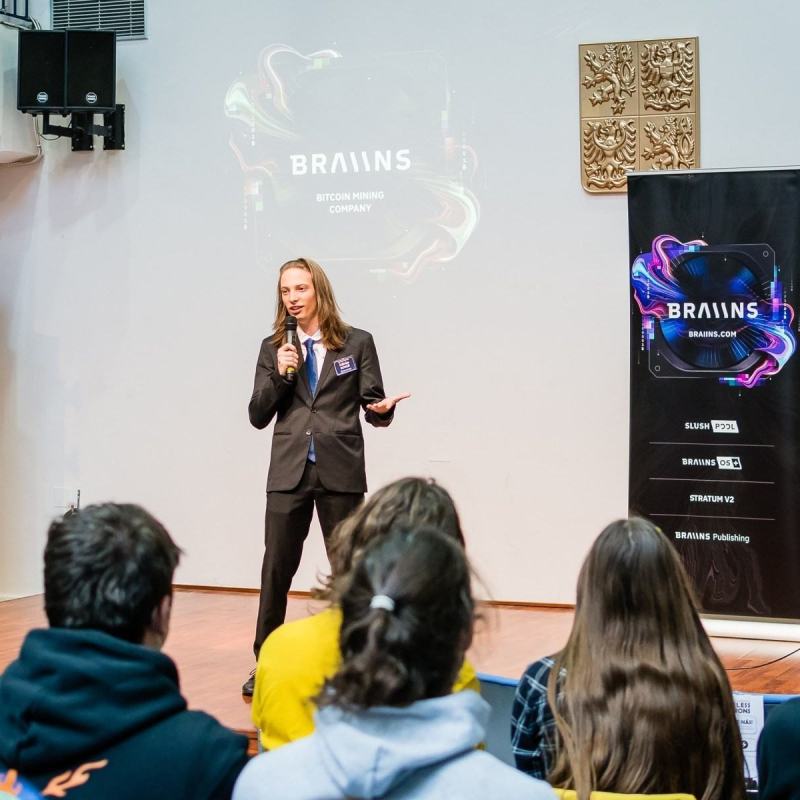 20211106-14_14_10-NIKON_D500