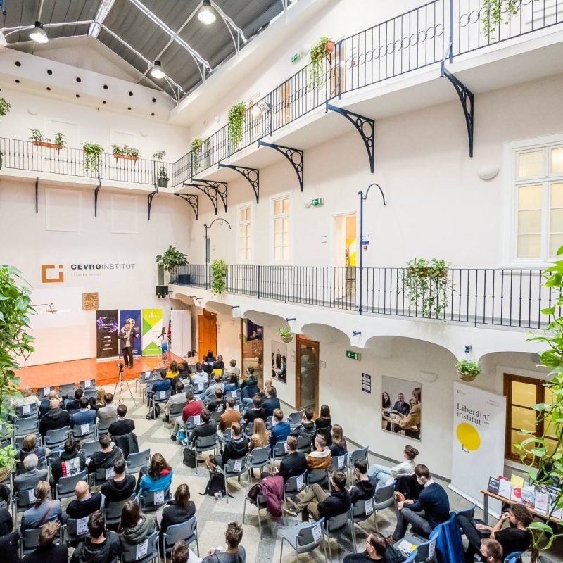 20211106-15_40_30-NIKON_D500