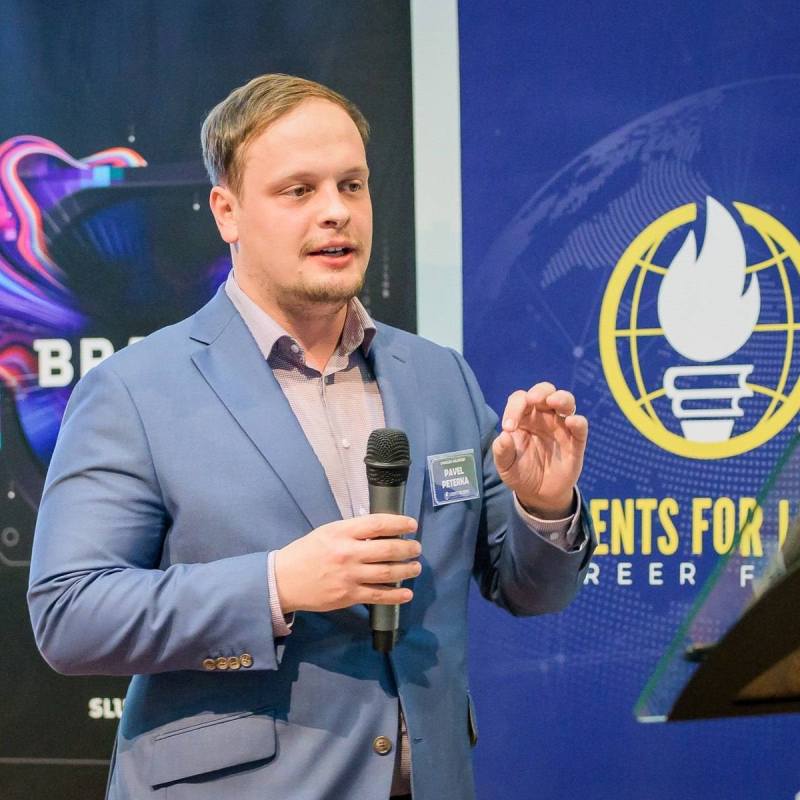 20211106-18_27_59-NIKON_D500