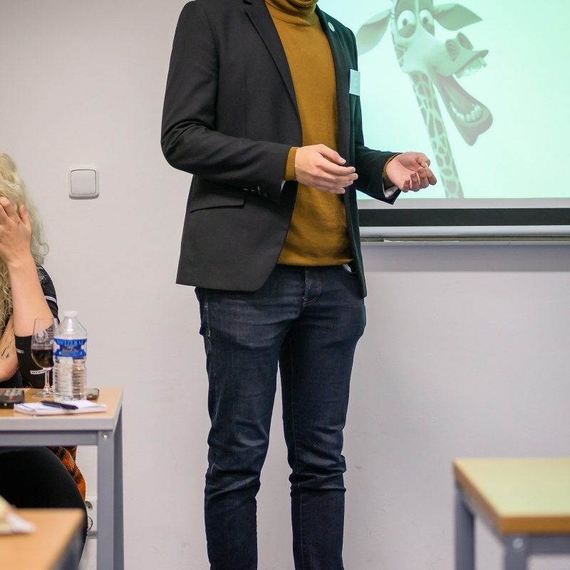 20211106-18_35_54-NIKON_D500