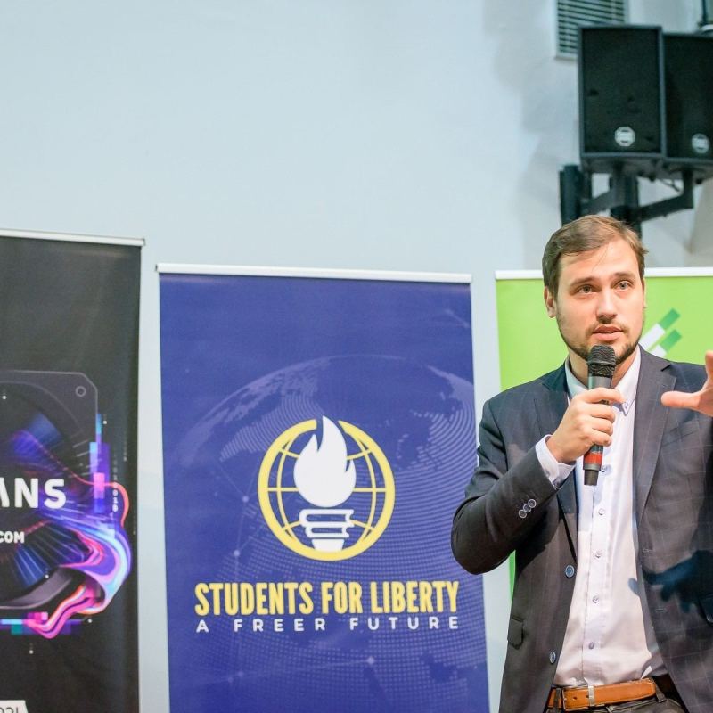 20211106-19_48_46-NIKON_D500