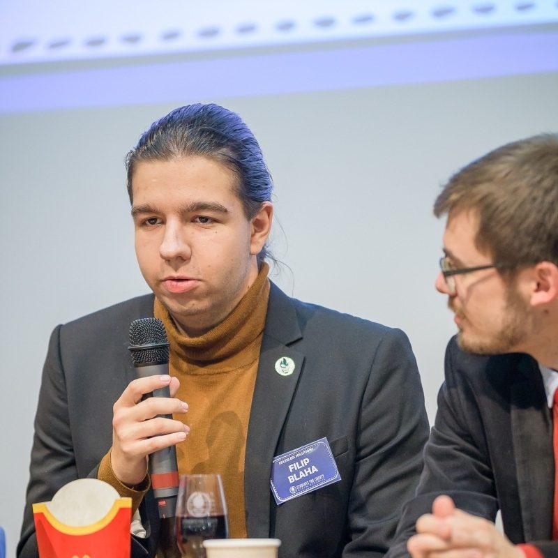 20211106-20_40_20-NIKON_D500